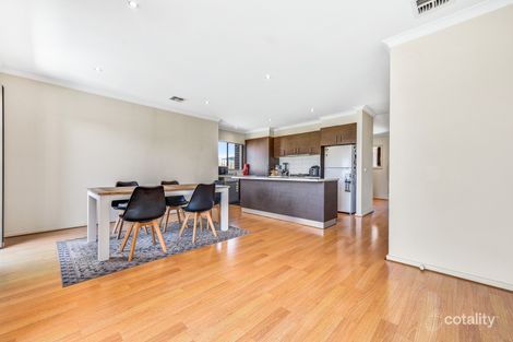 Property photo of 10/30 Central Road Hampton Park VIC 3976