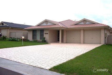 Property photo of 8 Warrigal Street Nowra NSW 2541