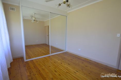 Property photo of 41 Rowe Avenue Lurnea NSW 2170