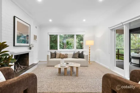Property photo of 38 Yanko Road West Pymble NSW 2073