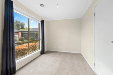 Property photo of 2/65 Curdie Street Cobden VIC 3266