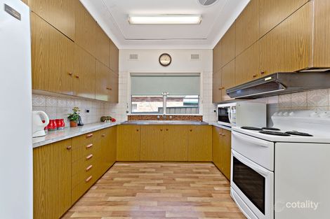 Property photo of 186 Juno Parade Greenacre NSW 2190