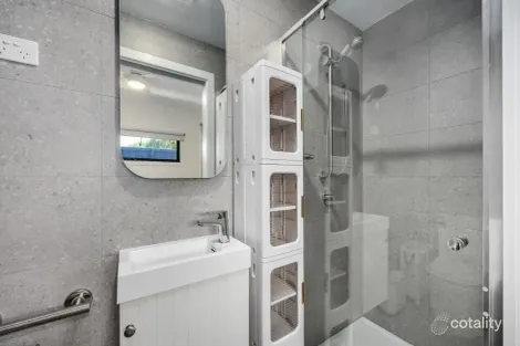 Property photo of 13 Pine Street Frankston North VIC 3200