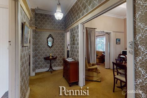 Property photo of 2 Houston Avenue Strathmore VIC 3041