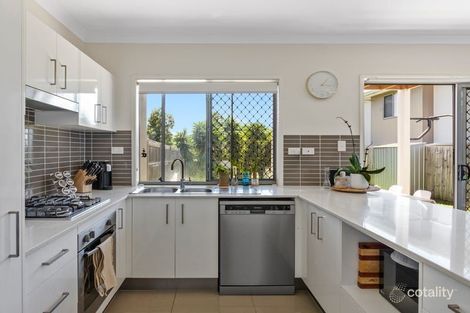 Property photo of 11/14 Photinia Crescent Mountain Creek QLD 4557