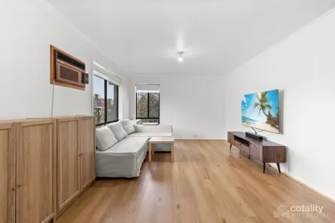 Property photo of 49 Thomas Mitchell Drive Endeavour Hills VIC 3802