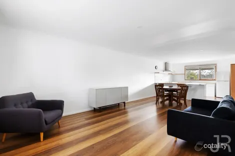 Property photo of 96 Kenilworth Avenue Beaconsfield VIC 3807
