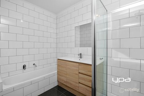 Property photo of 4/64 Macedon Street Sunbury VIC 3429