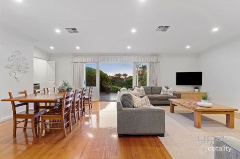 Property photo of 18 Barton Street Blairgowrie VIC 3942