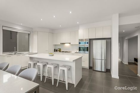 Property photo of 12 Bella Vista Close Macleod VIC 3085