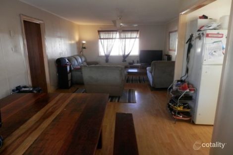 Property photo of 16 Shimmon Place Pegs Creek WA 6714