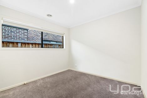 Property photo of 12 Sound Way Point Cook VIC 3030