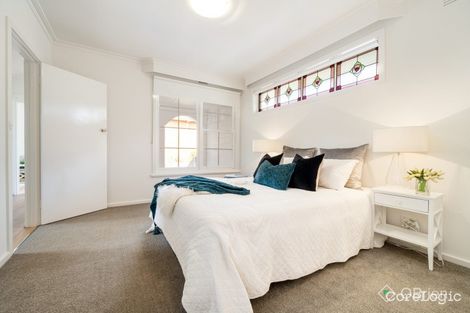 Property photo of 4/74 Wattle Valley Road Canterbury VIC 3126