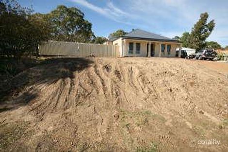 38 Dennis St, Happy Valley, SA 5159