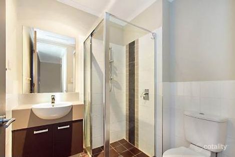 Property photo of 8/5 Sovereign Street Indooroopilly QLD 4068