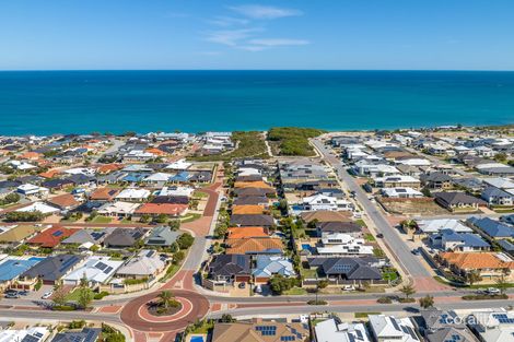 Property photo of 6 Glengyle Turn Jindalee WA 6036