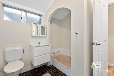 Property photo of 18 Karimba Street Wanneroo WA 6065