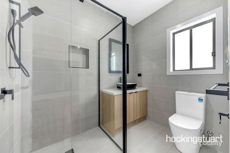 Property photo of 51 Satinwood Crescent Donnybrook VIC 3064
