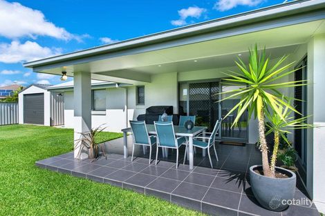 Property photo of 17 Jamie Crescent Gracemere QLD 4702