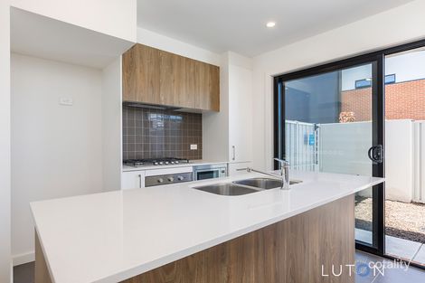 Property photo of 142/1 Rowland Rees Crescent Greenway ACT 2900