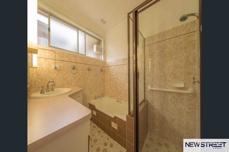 Property photo of 4 Albert Street Valentine NSW 2280