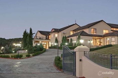 11 Forrest Hill Gr, Lysterfield South, VIC 3156