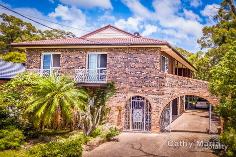 13 Yeramba Rd, Summerland Point, NSW 2259
