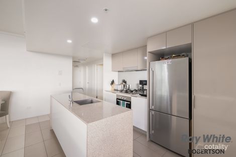 Property photo of 31212/2 Harbour Road Hamilton QLD 4007