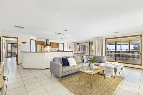 Property photo of 16 Breakwater Court Seaford Rise SA 5169