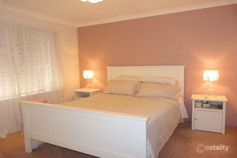 Property photo of 19 Latania Grove Warnbro WA 6169