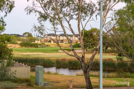 Property photo of 35 Broadbeach Circuit Point Cook VIC 3030