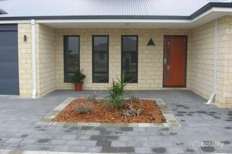 Property photo of 17 Phoenix Terrace Hocking WA 6065