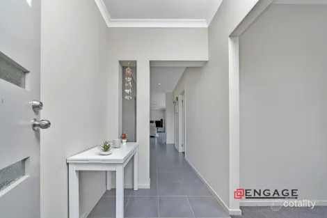 Property photo of 10 Agave Street Tarneit VIC 3029