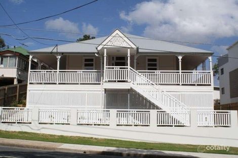 38 Fairfield Rd, Fairfield, QLD 4103