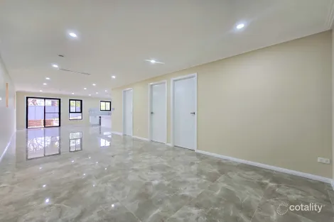 Property photo of 39 Matthews Square Ingleburn NSW 2565