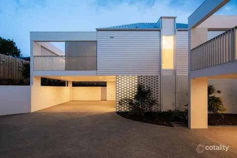 5 Alexander St, Sandy Bay, TAS 7005