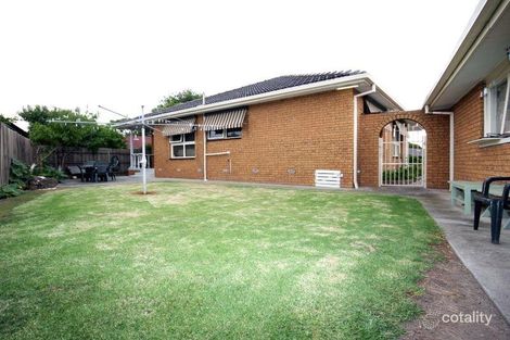 Property photo of 6 Ostend Court Clayton South VIC 3169