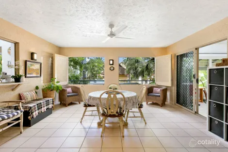Property photo of 1602/2-10 Greenslopes Street Cairns North QLD 4870