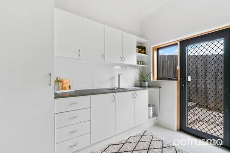 Property photo of 4 Selby Place Lindisfarne TAS 7015