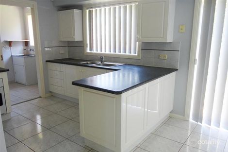 17/32 Claremont Ct, Wattle Grove, NSW 2173