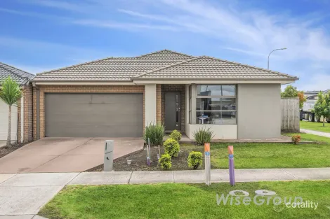 2 Warralily Ave, Clyde, VIC 3978