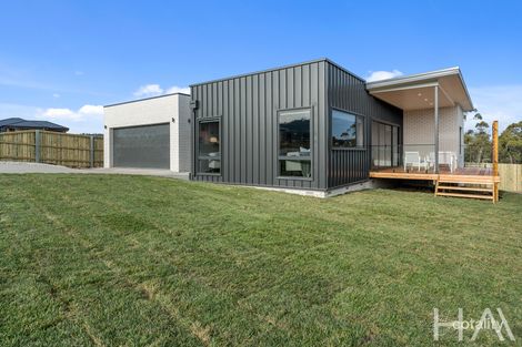 10 Dominique Way, Rokeby, TAS 7019