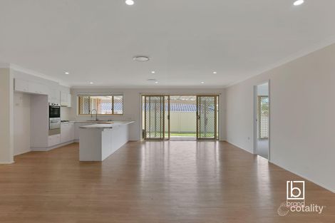 Property photo of 16 Keswick Drive Lake Haven NSW 2263