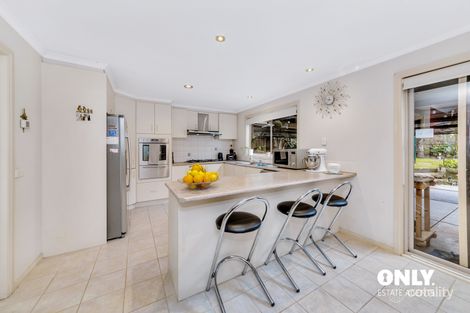 Property photo of 15 Graham-Michele Place Keysborough VIC 3173