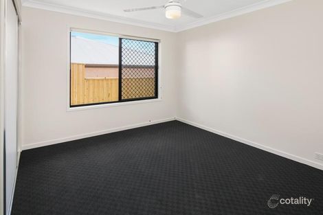 Property photo of 34 Oxenham Circuit Augustine Heights QLD 4300