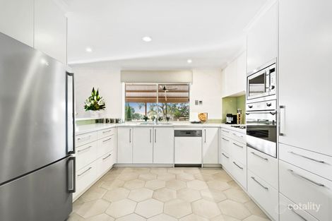 Property photo of 23 Gully Drive Gulfview Heights SA 5096