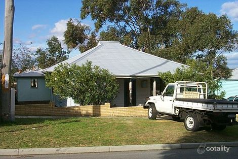 8 Chalmers St, Fremantle, WA 6160