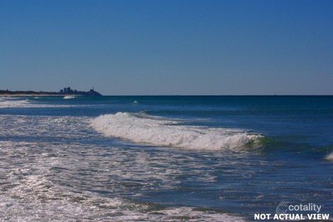 Property photo of 153 Oceanic Drive Warana QLD 4575