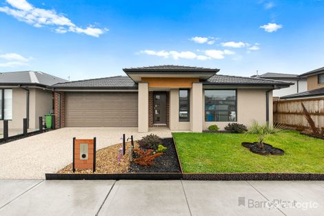 Property photo of 4 Venetia Way Cranbourne South VIC 3977