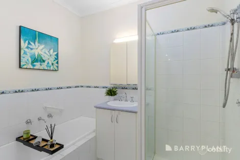 Property photo of 2/12 Dixon Court Boronia VIC 3155